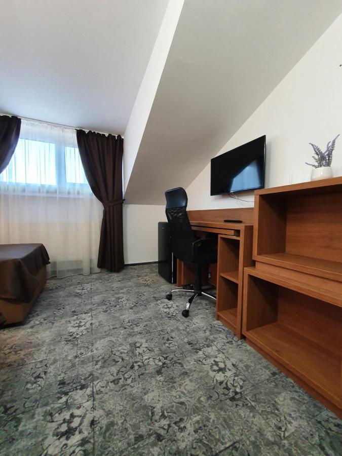 Valea Lupului  Stay Inn Rediu المظهر الخارجي الصورة