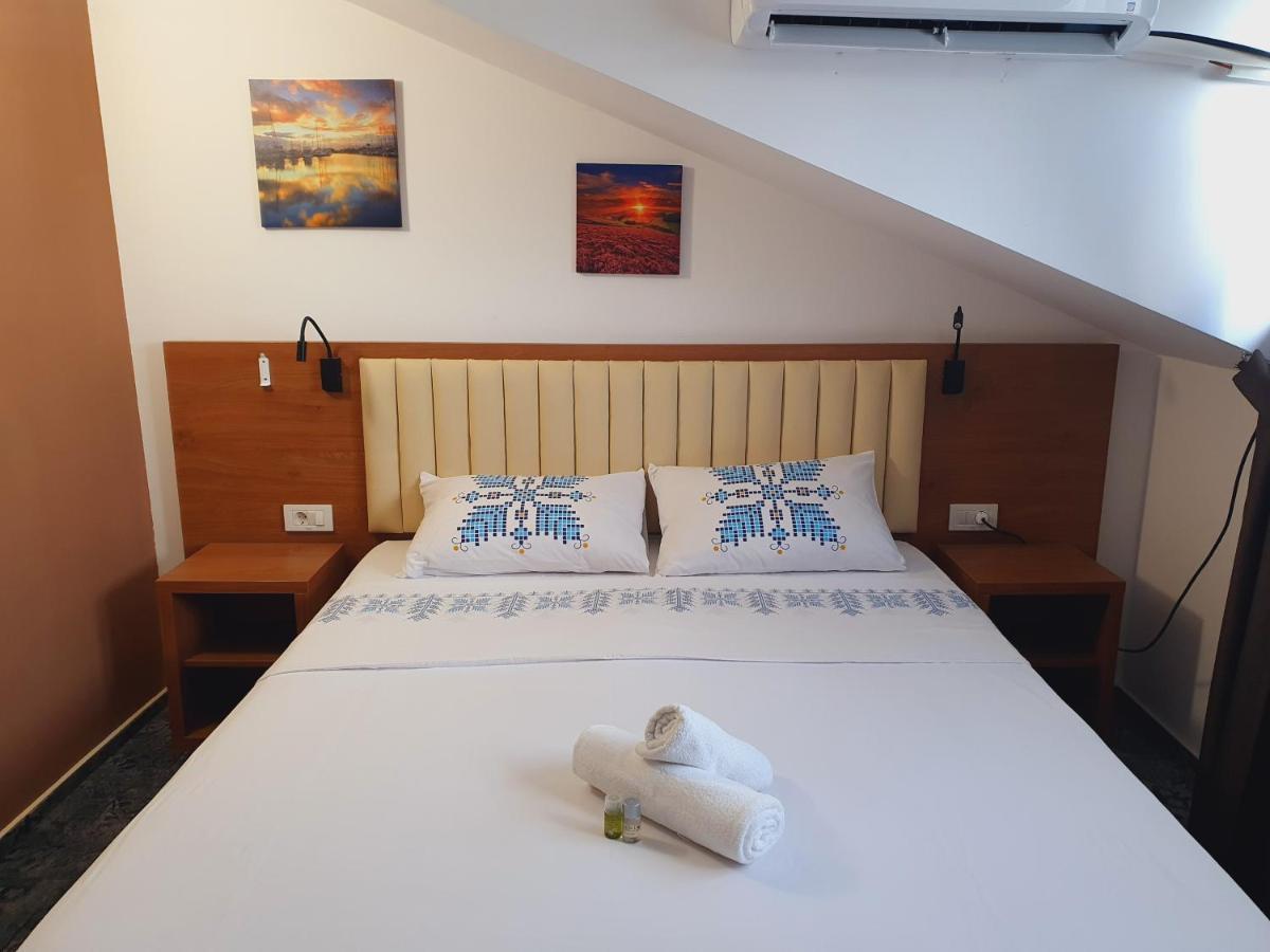 Valea Lupului  Stay Inn Rediu المظهر الخارجي الصورة